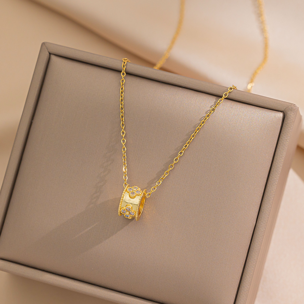 Single Ring Necklace