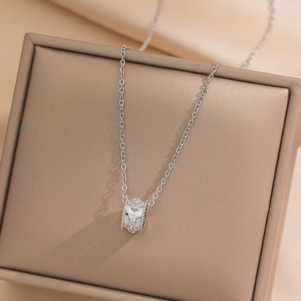 Single Ring Necklace