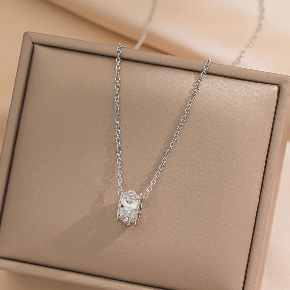 Single Ring Necklace