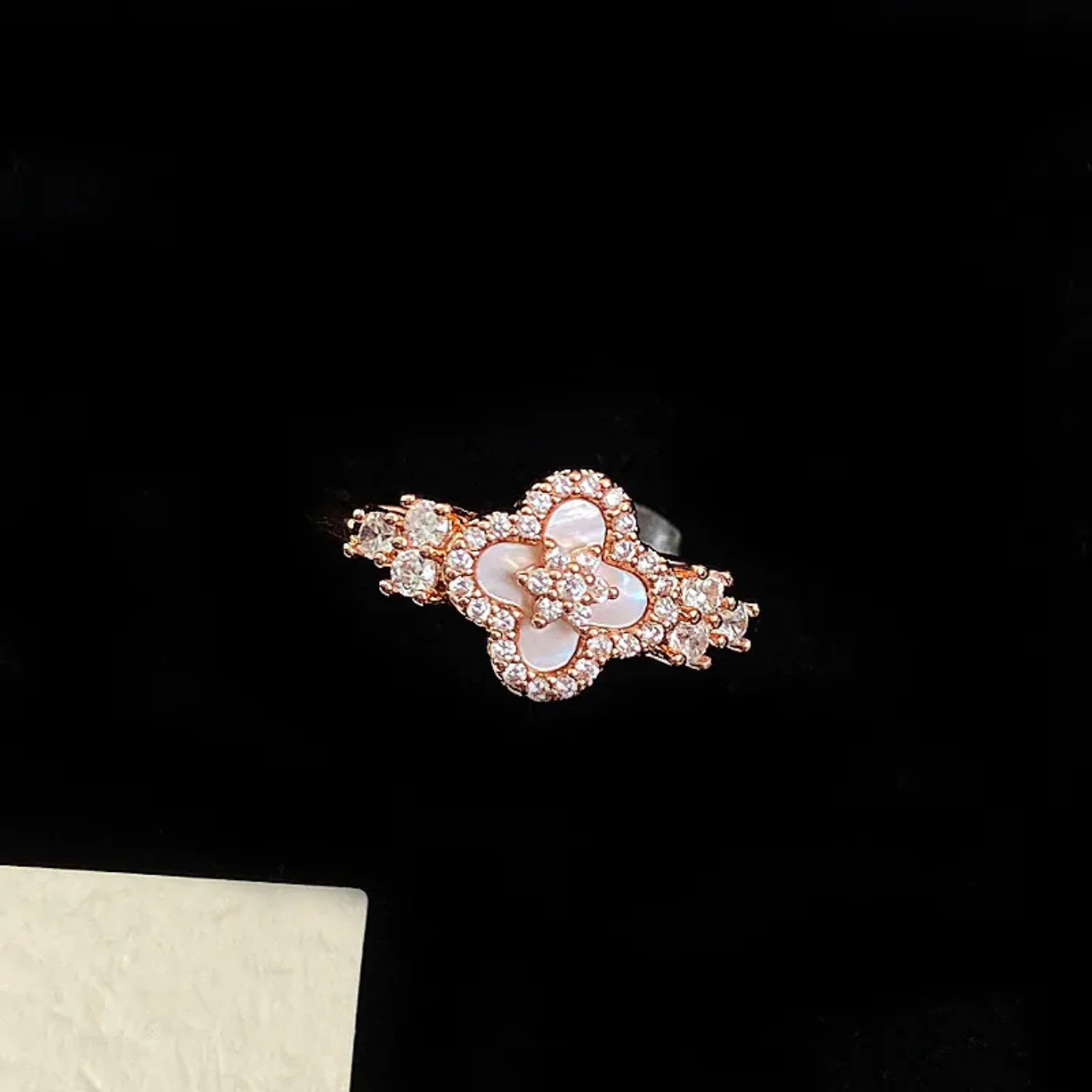 Rose Gold Clover Ring